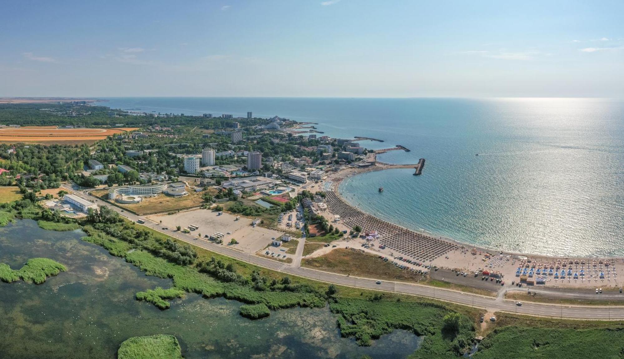 Mera Holiday Resort فينوس المظهر الخارجي الصورة