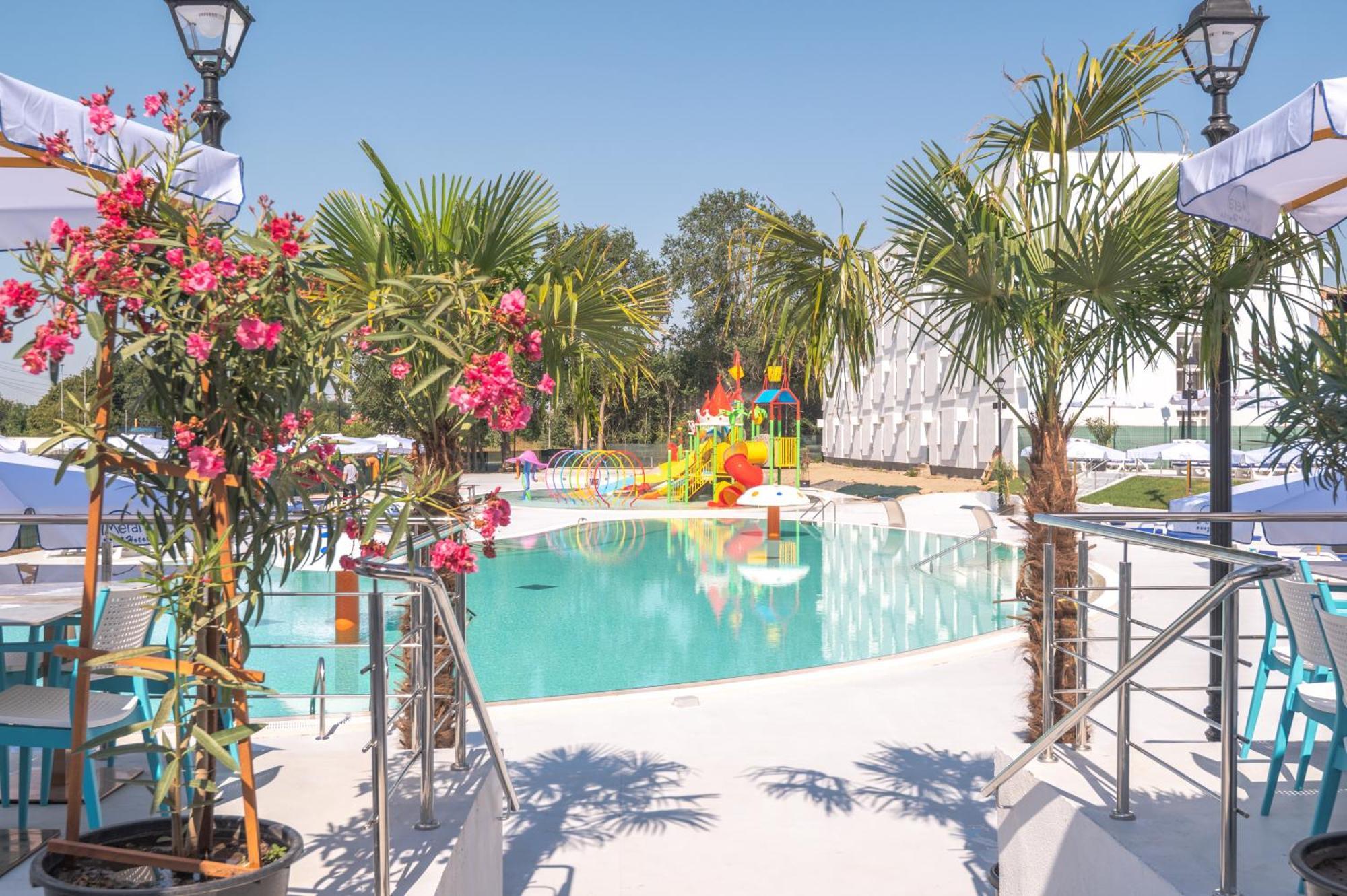 Mera Holiday Resort فينوس المظهر الخارجي الصورة
