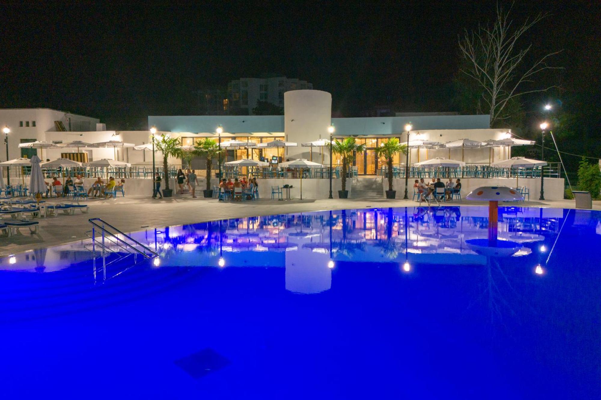Mera Holiday Resort فينوس المظهر الخارجي الصورة